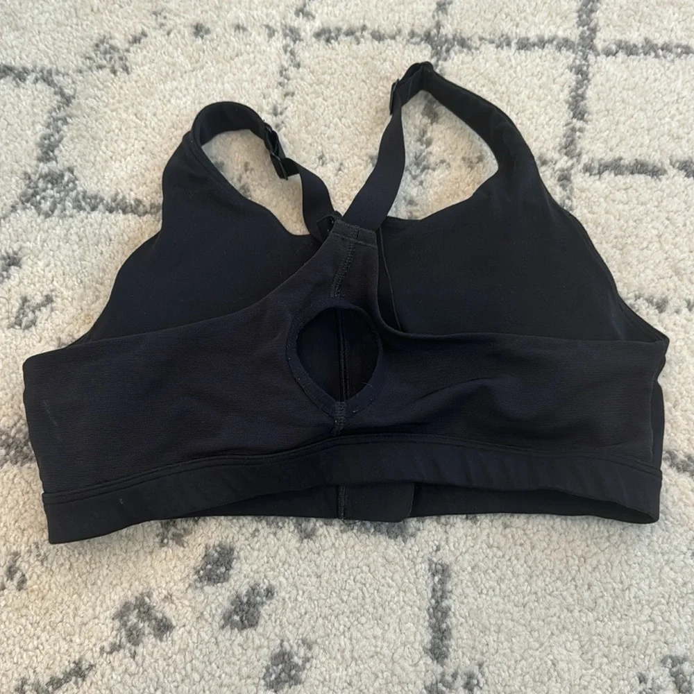 Sport bra - Picture 3 of 4